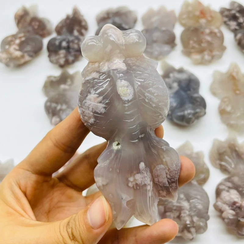 16 Pieces Sakura Flower Agate Beautiful Goldfish Carving - Image 9
