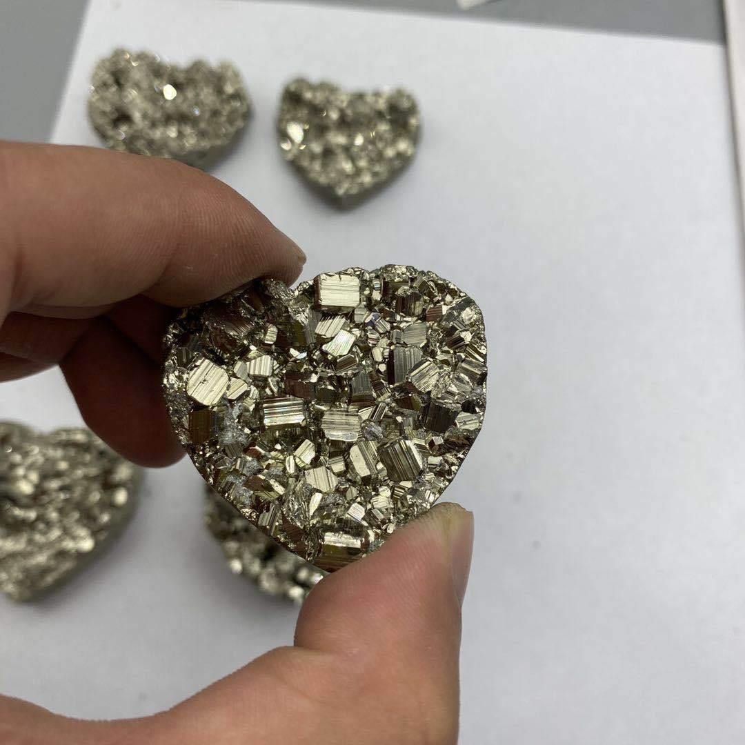 Chalcopyrite Pyrite Heart Shape Wholesale - Image 4